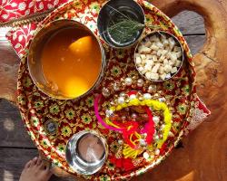  ethnic material 