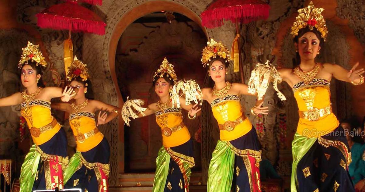 Legong dances